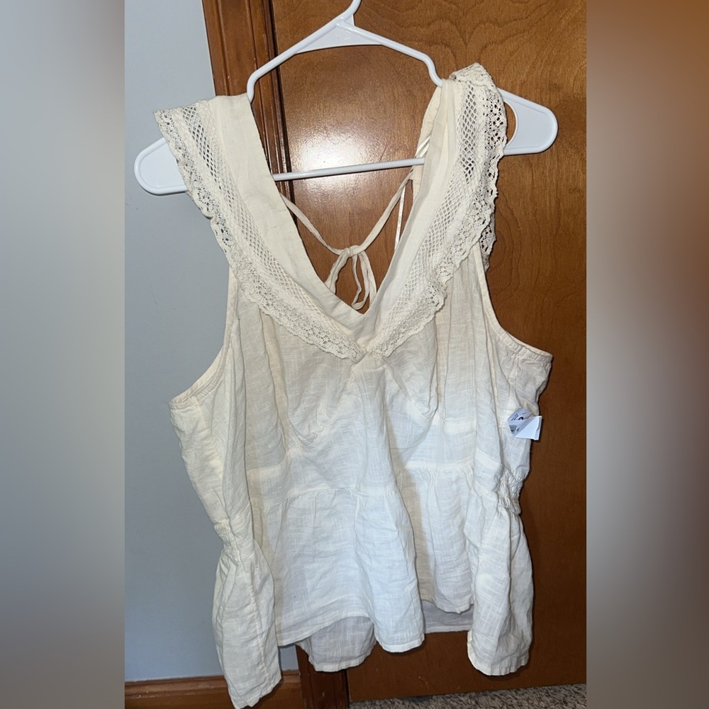 old navy tank top